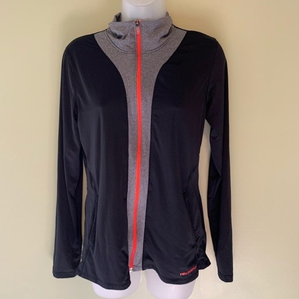 New Balance Lightning Dry Jacket, Size Medium